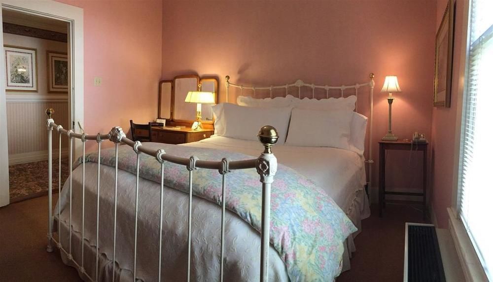 Inn On The River Glen Rose Esterno foto