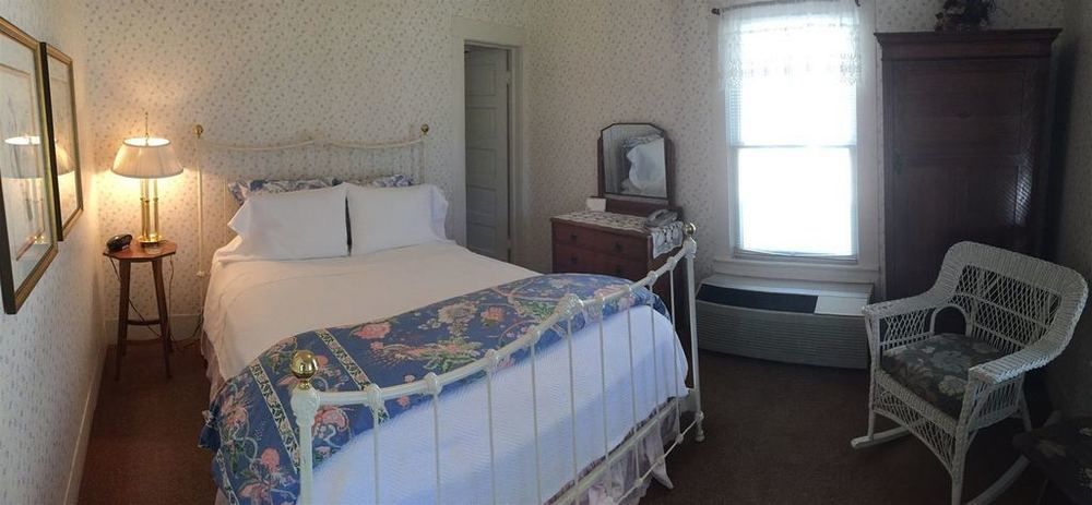 Inn On The River Glen Rose Esterno foto