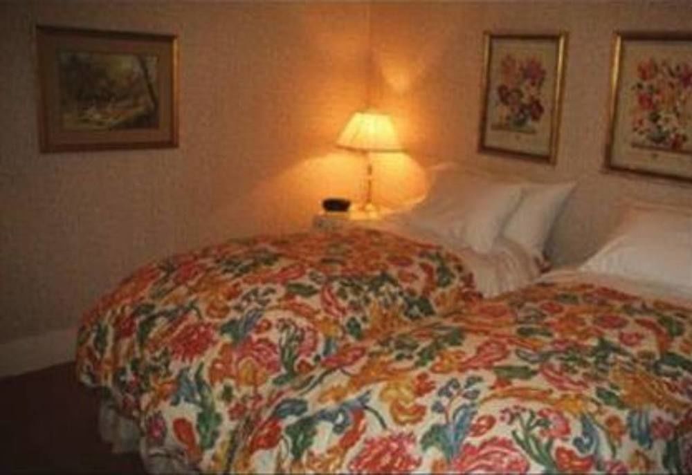 Inn On The River Glen Rose Esterno foto